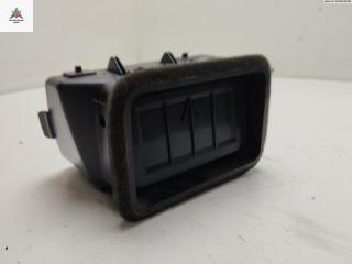 дефлектор обдува салона Mitsubishi Lancer 9 поколение 2004, 2.0 л., бензин, МКПП, серый, универсал, 2R0081000