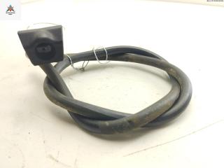 форсунка омывателя лобового стекла Nissan Tiida C11 [рестайлинг] 2010, 1.6 л., бензин, МКПП, красный, хетчбэк 5 дв.