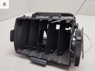 дефлектор обдува салона Mitsubishi Lancer 9 поколение 2004, 2.0 л., бензин, МКПП, серый, универсал, SPC00729