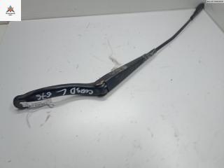 Щеткодержатель (поводок стеклоочистителя) передний Opel Corsa D 2006, 1.3 л., дизель, МКПП, чёрный, хетчбэк 3 дв., 13182325