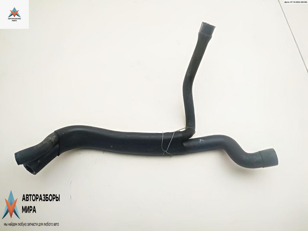 патрубок (трубопровод, шланг) BMW 3 серия E46 1999, 1.9 л., бензин, МКПП, зелёный, универсал - фото №1