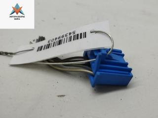 разъем (фишка) проводки Audi A4 B7 2007, 2.0 л., дизель, МКПП, чёрный, универсал, 6Q0972706