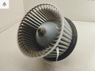 моторчик печки Nissan Tiida C11 [рестайлинг] 2010, 1.6 л., бензин, МКПП, красный, хетчбэк 5 дв., 502725-3500