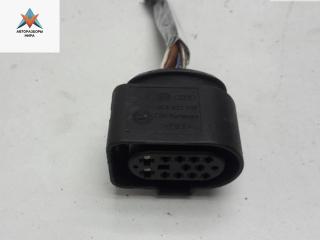 разъем (фишка) проводки Volkswagen Polo 3 поколение [рестайлинг] 2000, 1.4 л., бензин, МКПП, синий, хетчбэк 3 дв., 8L0972710