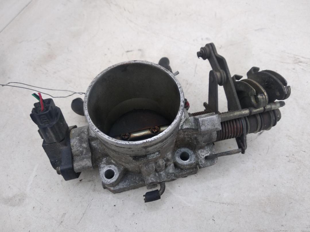 заслонка дроссельная Subaru Legacy 1998, 2.5 л., бензин, АКПП, красный, универсал