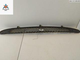 заглушка (решетка) в бампер Mercedes-Benz C-Класс W203/S203/CL203 2000, 2.2 л., дизель, АКПП, серый, седан, 2038850423