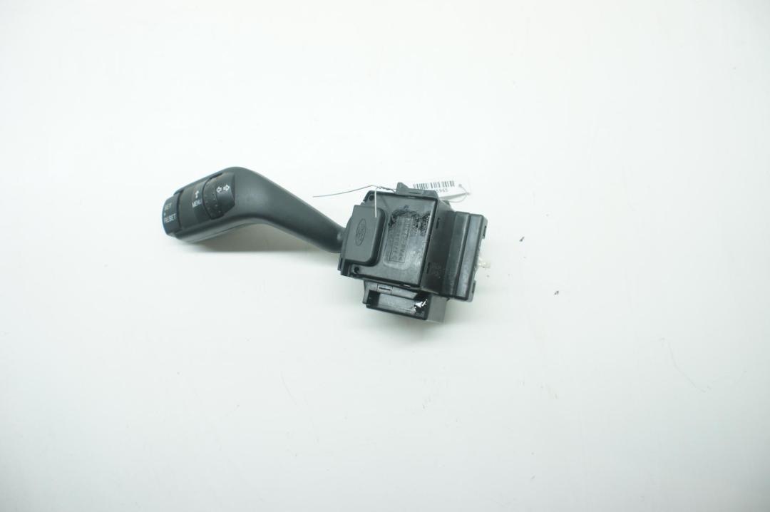 переключатель поворотов Ford C-Max 2004, 2.0 л., дизель, МКПП, красный, минивэн, 3M5T13335BC