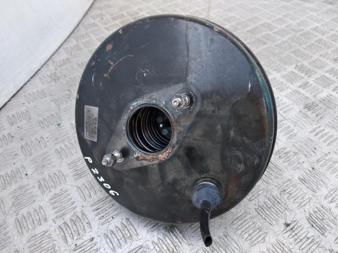 вакуумный усилитель тормозов Toyota Aygo 2005, 1.0 л., бензин, МКПП, красный, хетчбэк 3 дв., 0204051248