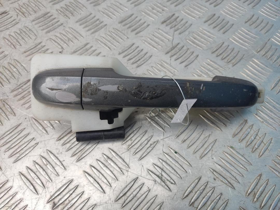 ручка наружная передняя левая Hyundai i30 2008, 1.6 л., дизель, МКПП, серый, хетчбэк 5 дв.