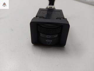 кнопка корректора фар Nissan Micra 5 поколение K14 2017, 1.5 л., дизель, МКПП, красный, хетчбэк 5 дв., NISSAN606157