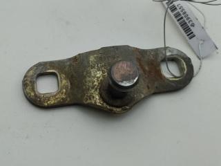 кронштейн (крепление) Ford Mondeo II 1997, 1.6 л., i, бензин, МКПП, синий, универсал