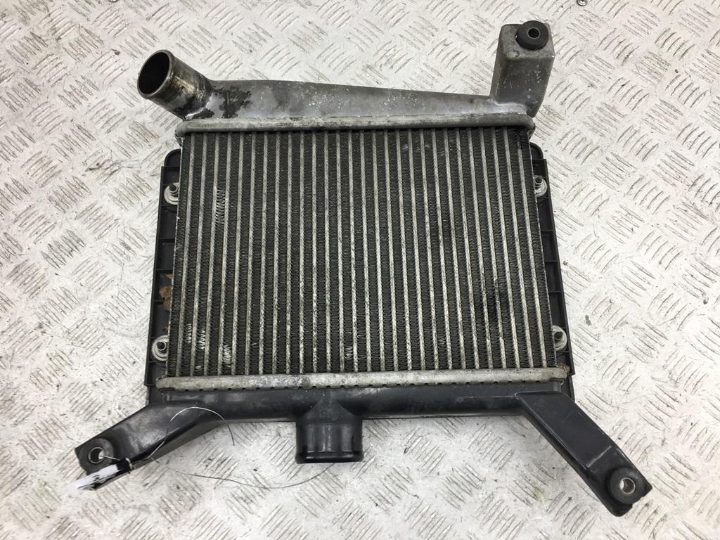 радиатор интеркулера Toyota RAV4 XA20 2003, 2.0 л., дизель, МКПП, зелёный, внедорожник 5 дв.