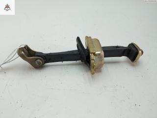 ограничитель открывания двери Mitsubishi Space Star 1 поколение 2001, минивэн