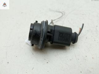 Патрон лампы фонаря Volvo C30 1 поколение 2008, 1.6 л., дизель, МКПП, зелёный, хетчбэк 3 дв., 0027713001