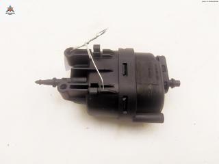 активатор замка багажника Mercedes-Benz CLK-Класс W208/A208 [рестайлинг] 2000, 3.2 л., бензин, АКПП, серый, кабриолет, 2088000775