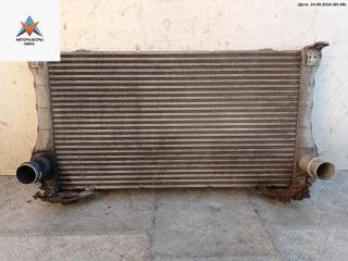 радиатор интеркулера Toyota Avensis 3 поколение (T270) 2010, 2.0 л., дизель, МКПП, серый, седан, 179400R040