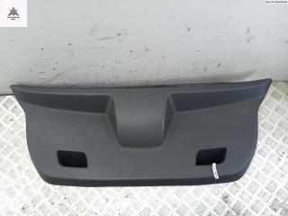 обшивка крышки багажника Opel Corsa D 2007, 1.2 л., бензин, МКПП, серый, хетчбэк 3 дв., 13180938