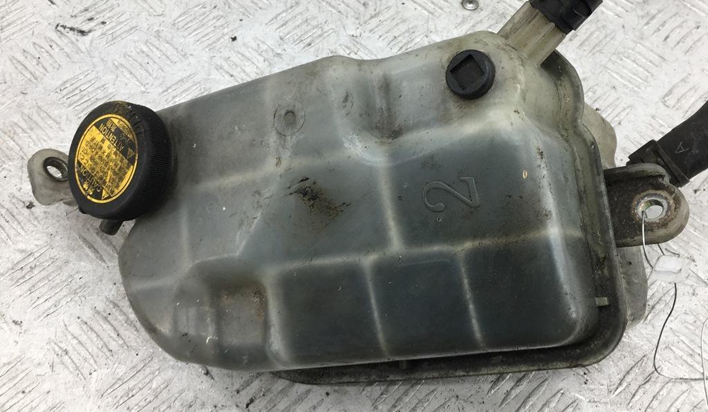 бачок расширительный Toyota Auris 2008, 2.0 л., дизель, 16480-26030