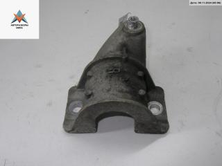 Крепление втулки стабилизатора заднего BMW 5 серия F07/F10/F11 2012, 2.0 л., дизель, АКПП, белый, универсал, 6796559