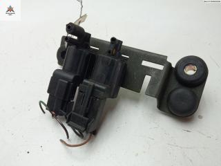 клапан вакуумного управления Mitsubishi Galant 7 поколение 1995, 1.8 л., бензин, МКПП, зелёный, седан