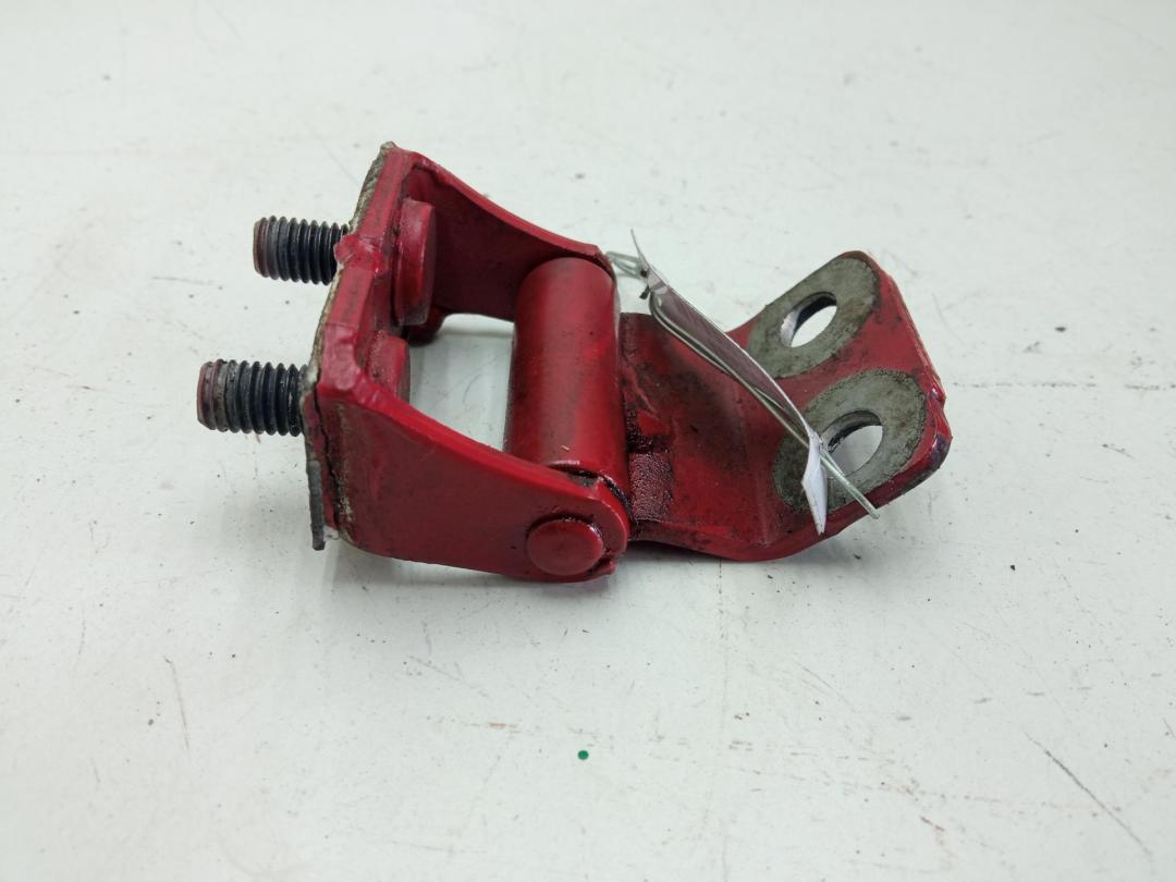 петля крышки багажника Honda Civic 2000, красный, хетчбэк 3 дв.