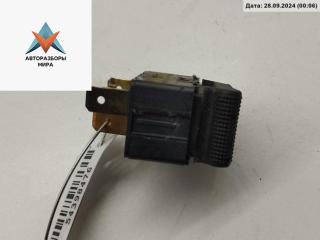кнопка стеклоподъемника переднего левого Audi A4 B5 1995, 1.8 л., бензин, МКПП, красный, седан, 4D0959855