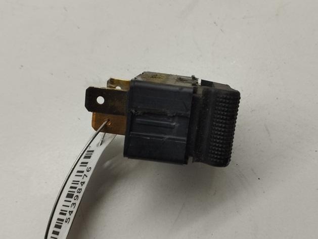 кнопка стеклоподъемника переднего левого Audi A4 B5 1995, 1.8 л., бензин, МКПП, красный, седан, 4D0959855
