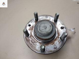 ступица задняя левая Mazda 323 BJ [рестайлинг] 2003, 2.0 л., бензин, МКПП, серый, хетчбэк 5 дв., G14V-26-15XB