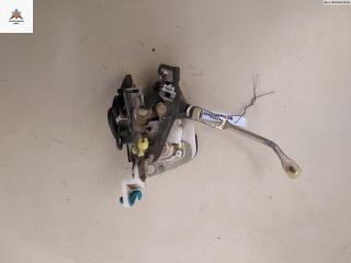 замок двери задней правой Hyundai Sonata Y3 [рестайлинг] 1996, 3.0 л., бензин, АКПП, красный, седан