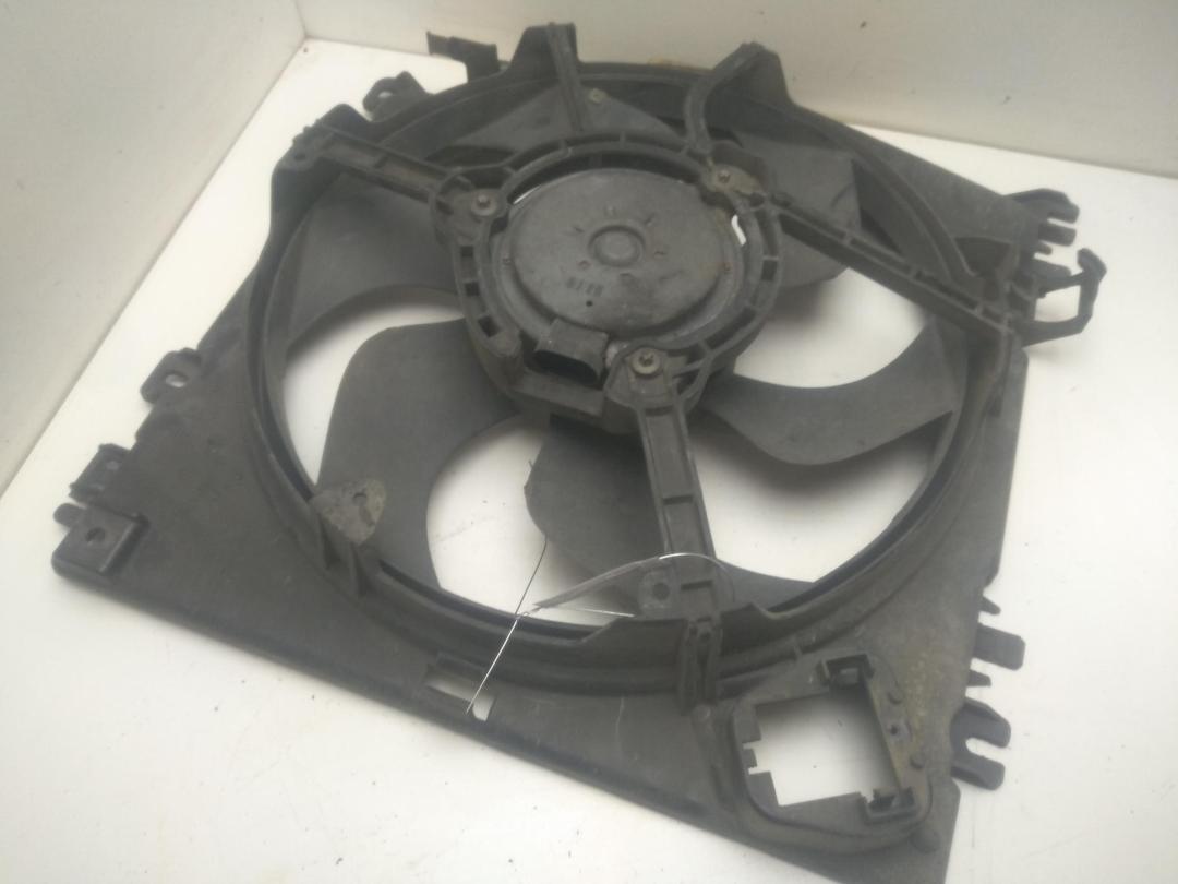 вентилятор радиатора Nissan Note 2007, 1.5 л., дизель, МКПП, серый, минивэн, 8200688375
