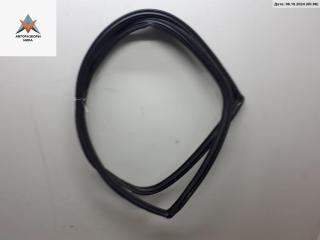 Уплотнитель крышки (двери) багажника Volkswagen Touareg 1 поколение 2003, 4.2 л., бензин, АКПП, синий, внедорожник 5 дв., 7L6845521