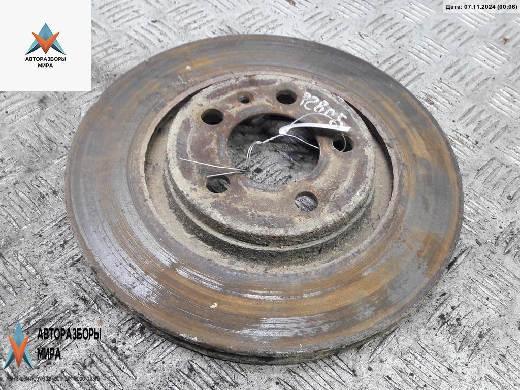 диск тормозной передний Volkswagen Golf 4 поколение 2003, 1.9 л., дизель, МКПП, синий, универсал - фото №1