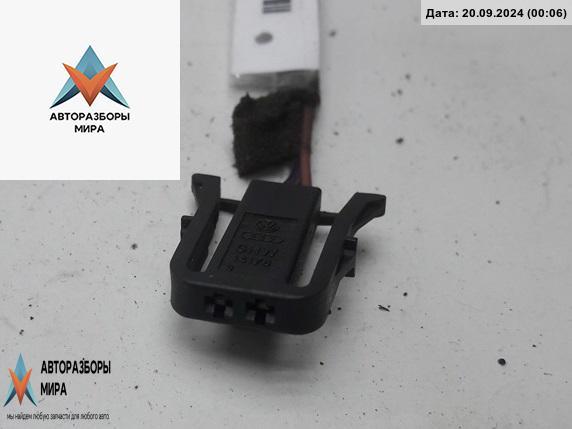 разъем (фишка) проводки Volkswagen Passat B5 1999, 1.9 л., дизель, МКПП, чёрный, универсал, 835972702 - фото №1