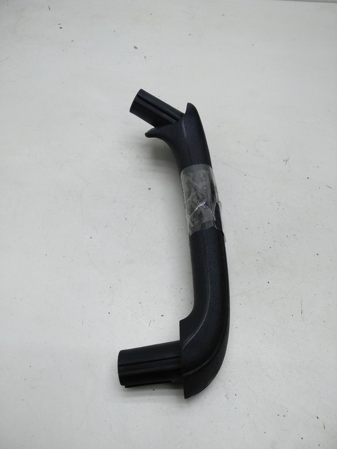 ручка внутренняя задняя левая Volkswagen Passat B3 1992, 1.8 л., бензин, МКПП, синий, универсал - фото №1