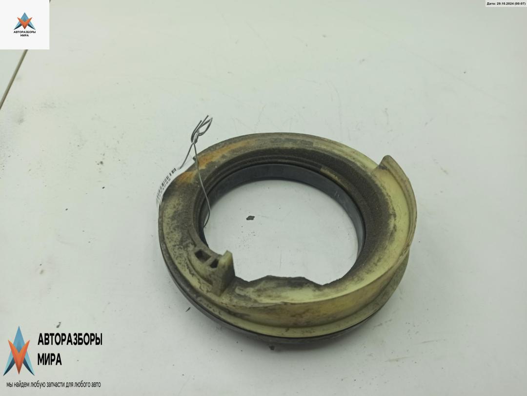 Опора амортизатора переднего (верхняя) Renault Megane 2 поколение 2005, 2.0 л., бензин, МКПП, серый, универсал - фото №1