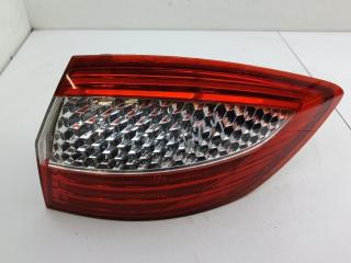 фонарь задний правый Ford Mondeo IV 2009, 2.0 л., дизель, МКПП, чёрный, универсал, 7S7113404B