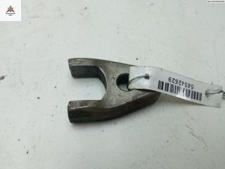 крепление форсунки Kia Sorento 1 поколение 2005, 2.5 л., дизель, АКПП, чёрный, внедорожник 5 дв.