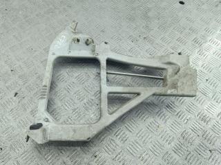 кронштейн заднего бампера Ford Focus II 2005, 1.6 л., i, бензин, МКПП, чёрный, хетчбэк 5 дв.