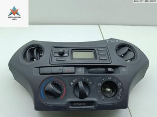 блок управления печки / климат-контроля Toyota Yaris P1 [рестайлинг] 2003, 1.0 л., бензин, МКПП, серый, хетчбэк 3 дв., 861100D030