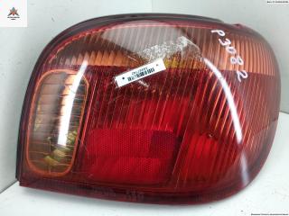 фонарь задний правый Toyota Yaris P1 [рестайлинг] 2003, 1.0 л., бензин, МКПП, серый, хетчбэк 3 дв., 52053000