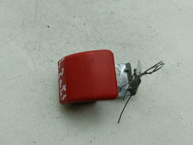 ручка открывания капота Mitsubishi Space Star 1999, 1.3 л., бензин, МКПП, зелёный, минивэн