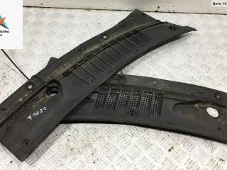 дождевик Nissan Almera Tino V10 2001, 2.2 л., дизель, МКПП, серый, минивэн