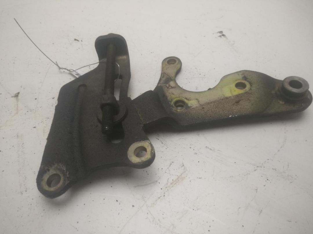 механизм натяжения ремня, цепи Mazda 323 BJ 2003, 2.0 л., бензин, МКПП, серый, хетчбэк 5 дв.