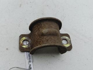 Крепление втулки стабилизатора заднего Ford Mondeo 3 поколение [рестайлинг] 2007, 2.0 л., дизель, МКПП, чёрный, универсал