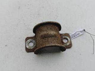 Крепление втулки стабилизатора заднего Ford Mondeo 3 поколение [рестайлинг] 2007, 2.0 л., дизель, МКПП, чёрный, универсал