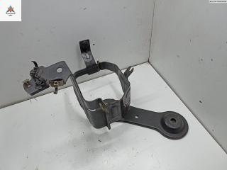 кронштейн (крепление) Opel Vectra C 2002, 2.2 л., бензин, МКПП, серый, седан