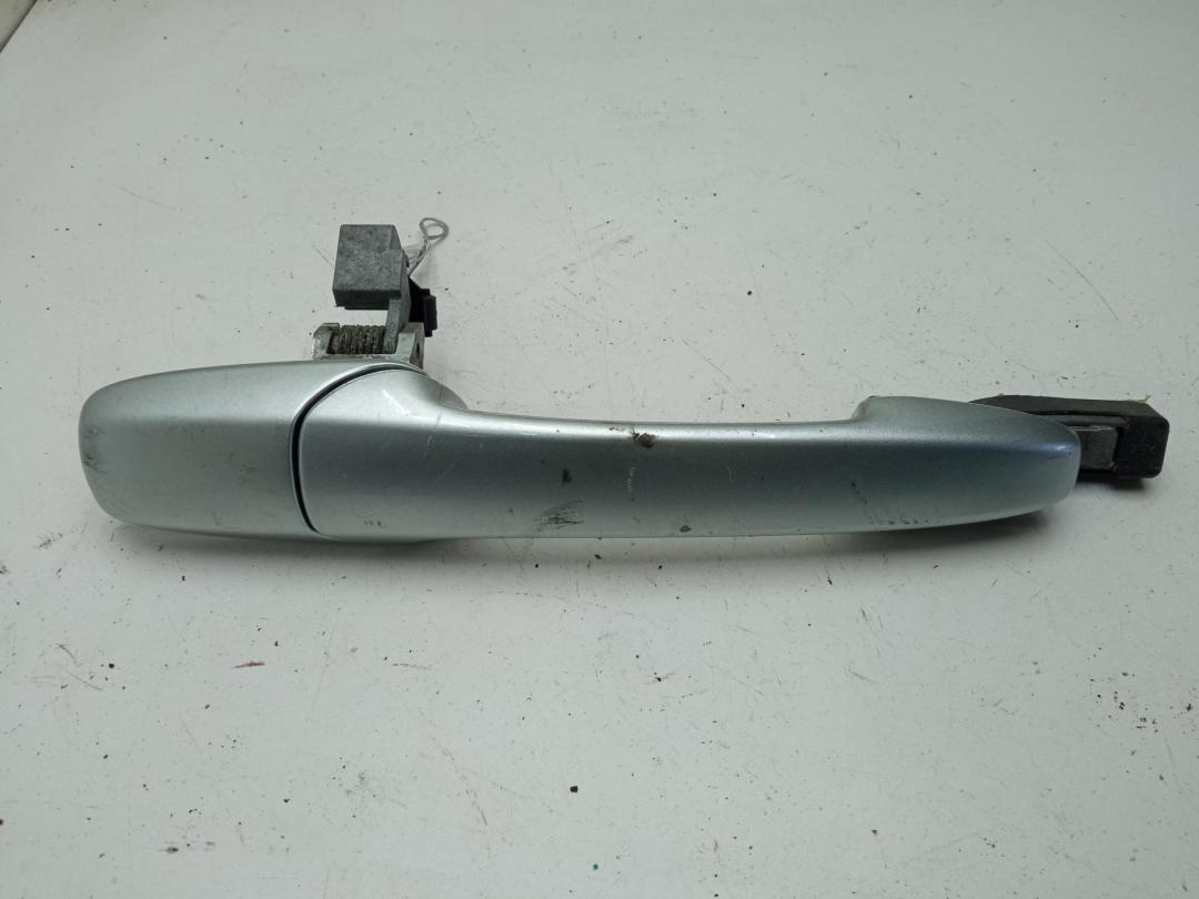 ручка наружная передняя правая Mazda 6 GG/GY 2006, 1.8 л., бензин, МКПП, серый, универсал
