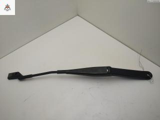 Щеткодержатель (поводок стеклоочистителя) передний Ford Fiesta 6 поколение 2009, 1.3 л., бензин, МКПП, белый, хетчбэк 3 дв., 8A6117526AB