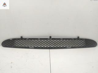 заглушка (решетка) в бампер Mercedes-Benz C-Класс W203/S203/CL203 2002, 2.2 л., дизель, АКПП, серый, седан, 2038852623