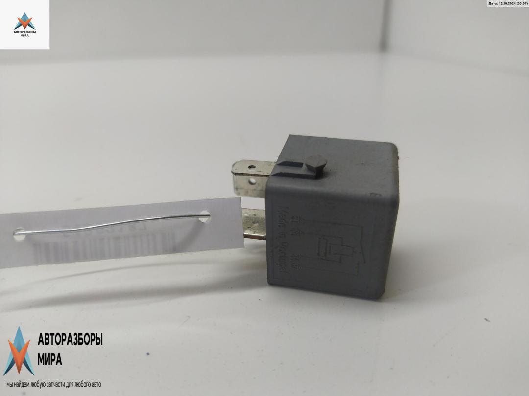 реле (прочие) Mercedes-Benz M-Class ML W163 2001, 4.0 л., дизель, АКПП, серый, внедорожник 5 дв., 0025422619 - фото №1